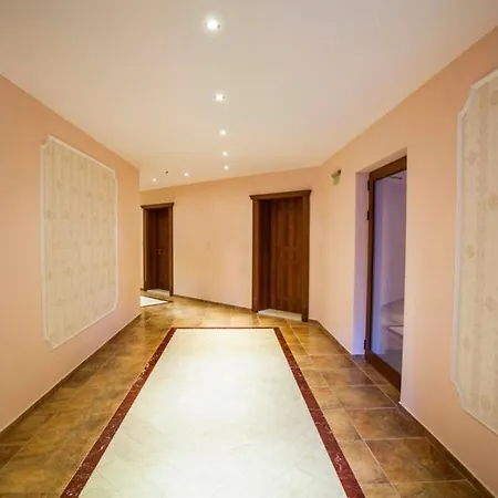 La Золотые Пески