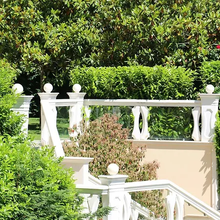 Апарт-отель La